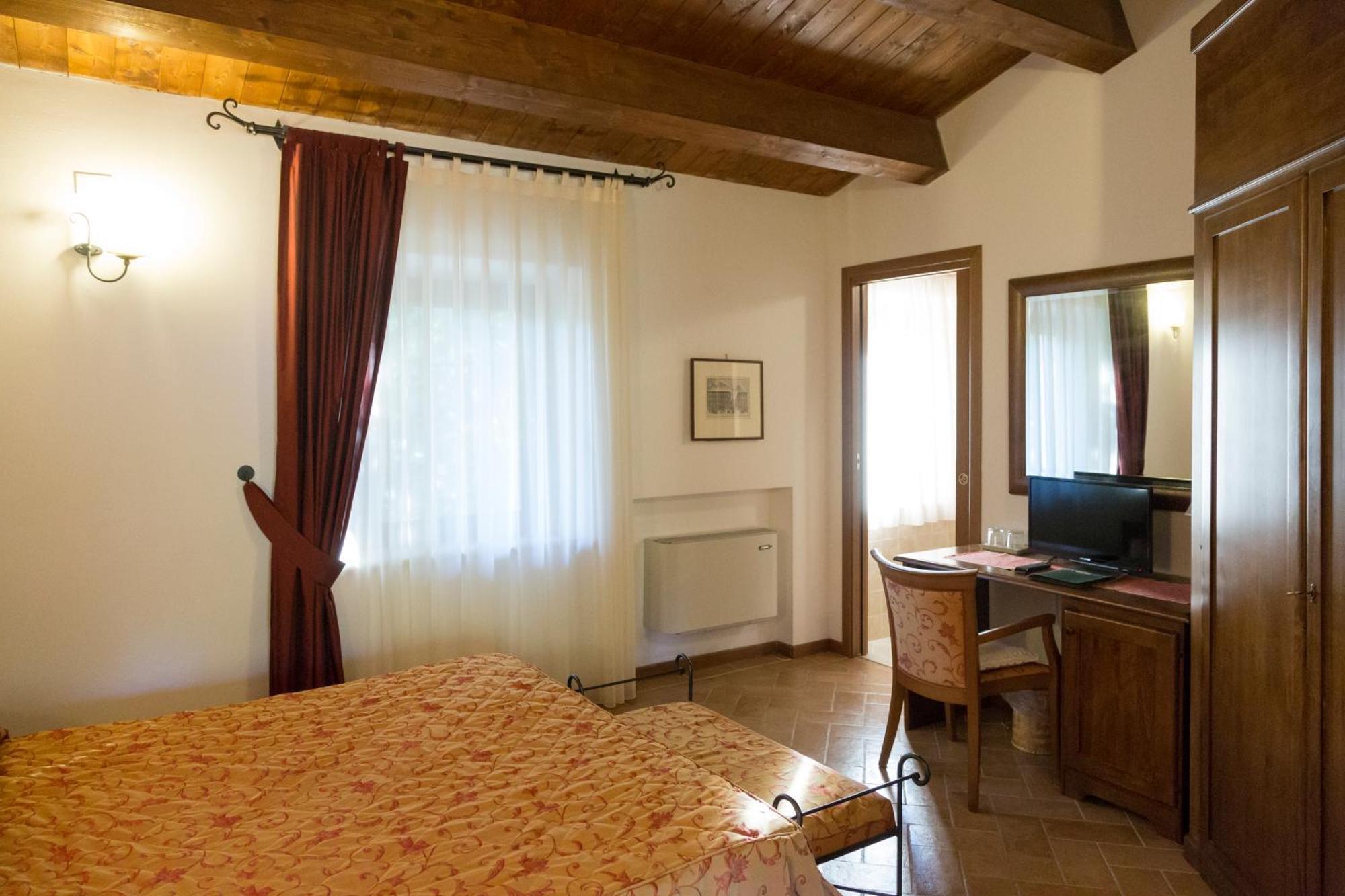 Colleverde Country House & Spa 우르비노 외부 사진